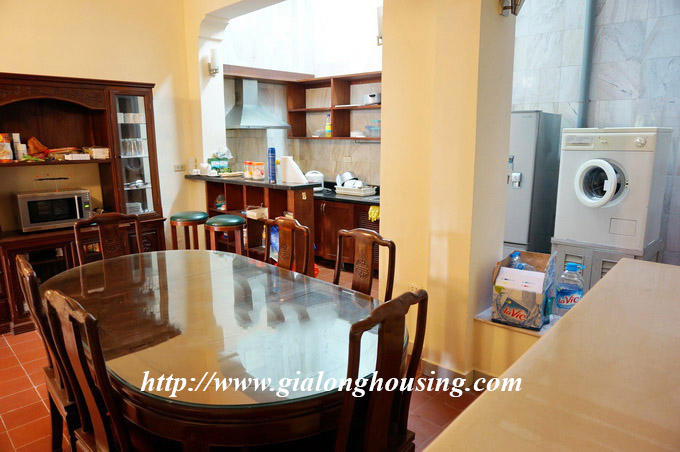 Nice house with big yard in Ngoc Khanh for rent 10