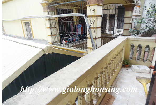 Very cozy and fully furnished house for rent in Chua Lang 15