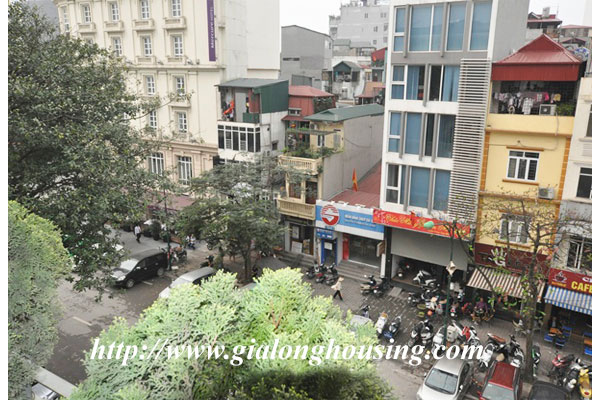 Apartment with city view in Ly Thuong Kiet street 7