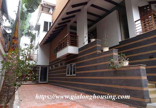 Big villa for rent and for sale, Quang An area, Tay Ho 2