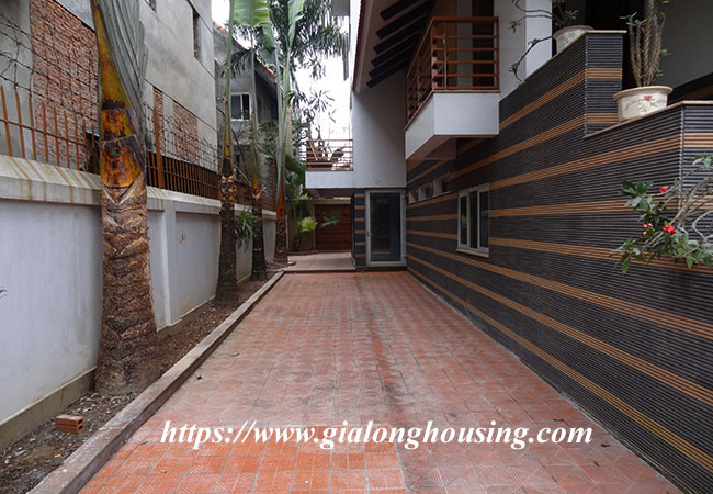 Big villa for rent and for sale, Quang An area, Tay Ho 3