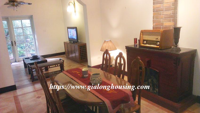 Fully furnished garden house in Tran Khat Chan for rent 4