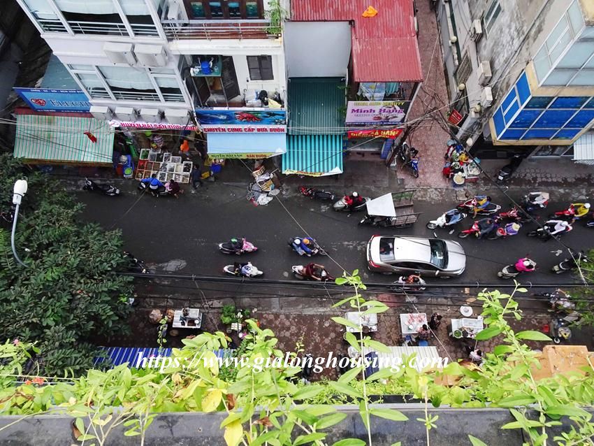 Beautiful duplex rooftop apartment in Hoang Hoa Tham 16
