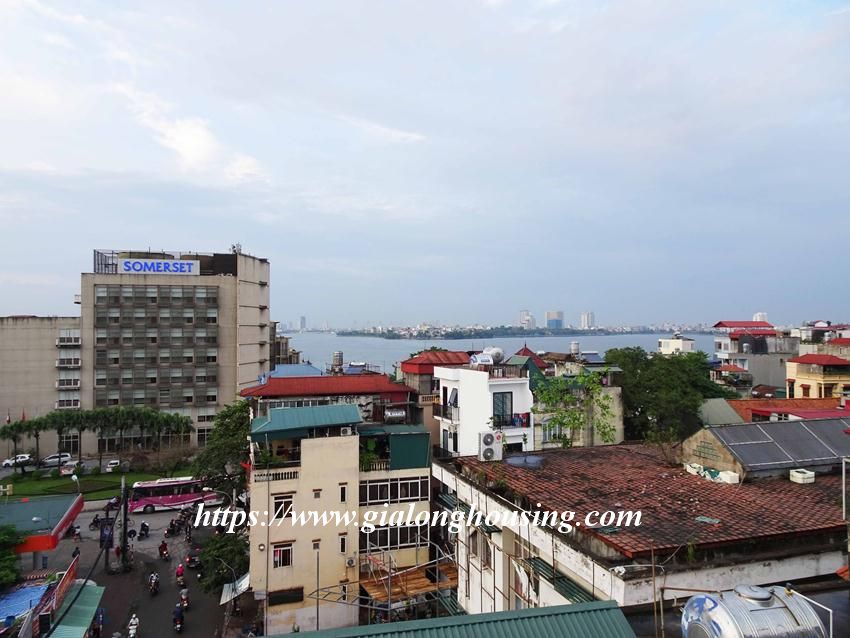 Beautiful duplex rooftop apartment in Hoang Hoa Tham 17