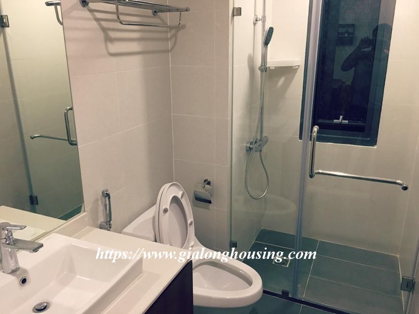 2 bedroom apartment in new Discovery complex building for rent 9