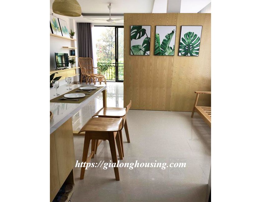 Brand new studio apartment at the corner of Hoang Quoc Viet and Nguyen Phong Sac 1