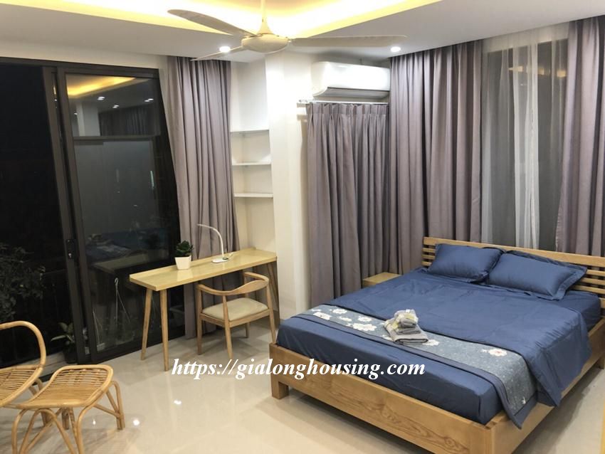 Brand new studio apartment at the corner of Hoang Quoc Viet and Nguyen Phong Sac 14