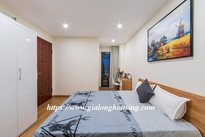 Brand new apartment for rent in Central Field Trung Kinh 15