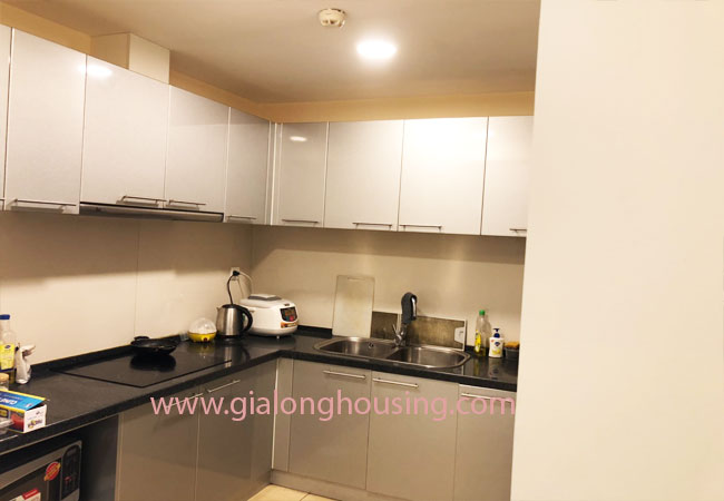 Modern fully furnished 03BRs apartment for rent at Royal City, good prices 4