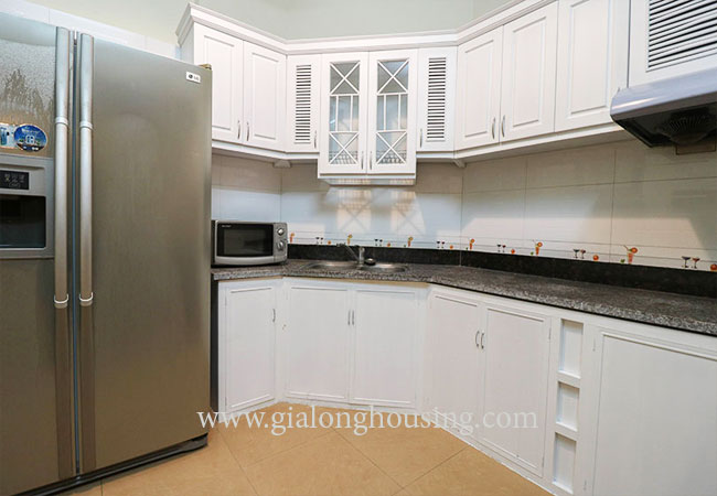 Nice furnished 03 bedroom house for rent in Ba Dinh district 9