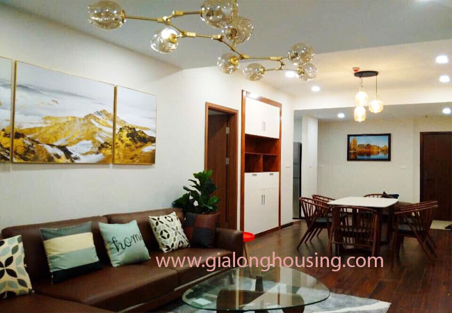 Fully furnished 02 bedroom apartment for rent in Discovery Complex 3