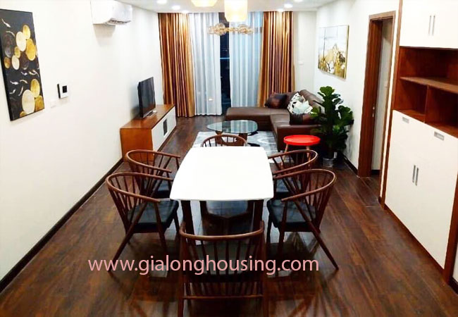 Fully furnished 02 bedroom apartment for rent in Discovery Complex 4