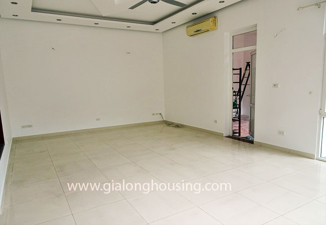 Unfurnished house for rent in Tay Ho district, lake view 16