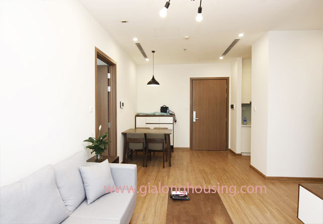 02 bedroom apartment for rent in Vinhomes Skylake 2
