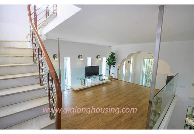 Garden house for rent in Tay Ho district 11