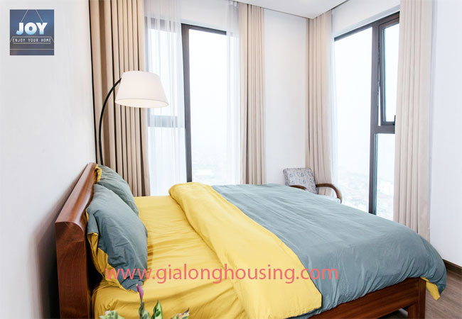 Luxury 03 bedroom apartment for rent inn Sun Ancora Luong Yen 12