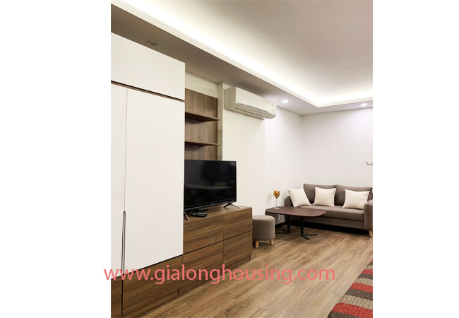 Cheap 02 bedroom apartment for rent in Truc Bach Area 6