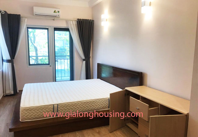 One bedroom apartment for rent in Hoang Hoa Tham street, Ba Dinh district 5