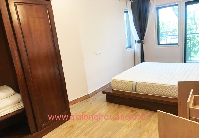 One bedroom apartment for rent in Hoang Hoa Tham street, Ba Dinh district 6