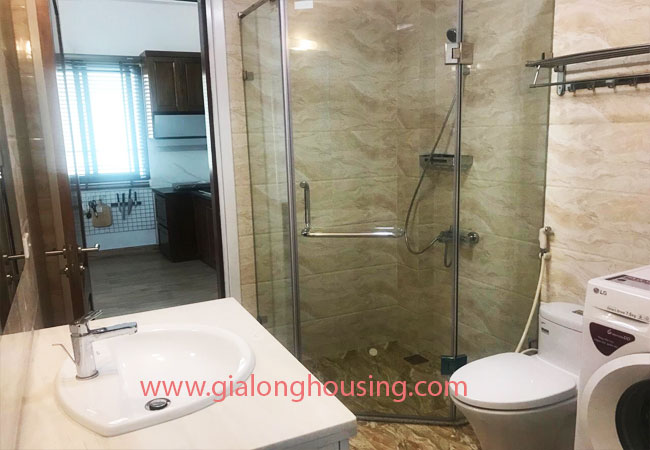 One bedroom apartment for rent in Hoang Hoa Tham street, Ba Dinh district 8