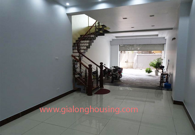 4 bedroom house for rent in Tay Ho Hanoi 2