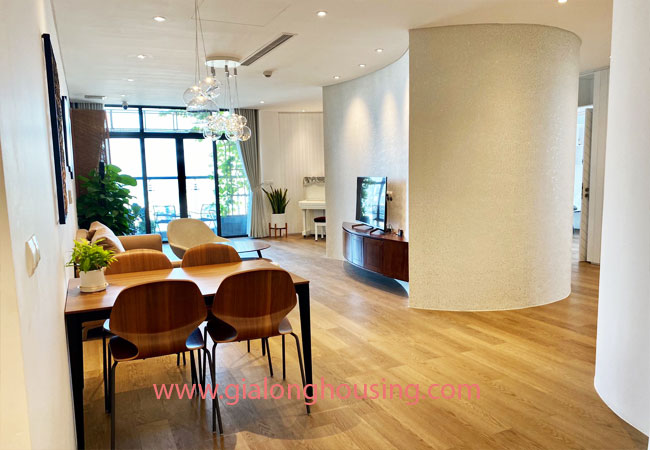 Luxury apartment for rent in Sun Ancora Luong Yen 3