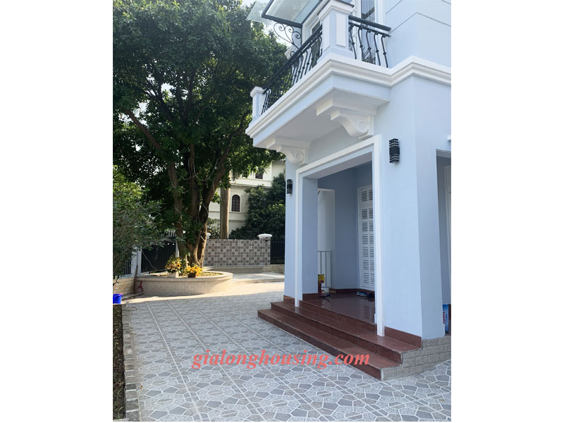 Fully furnished luxury villa for rent at D4 Ciputra Hanoi 2