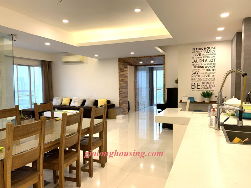 Nice furnished apartment for rent in E5 building, Ciputra 6