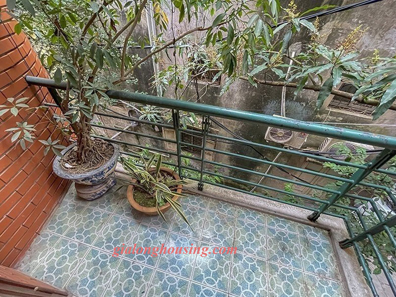 House for rent in Nghi Tam village with small yard 7