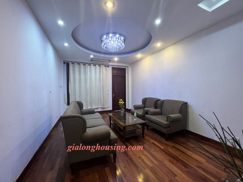 5 bedroom house for rent in Dang Thai Mai street, Tay Ho district 5
