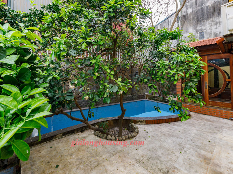 House with swimming pool and garden for rent in Tay Ho district 13
