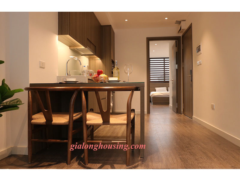 01 bedroom apartment for rent in Ba Dinh district 6