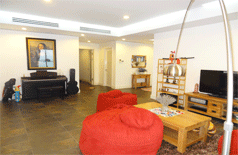 4 bedrooms apartment for rent in Golden West Lake,lake view