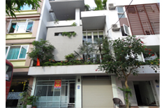 4 bedroom house for rent in Tay Ho near water park