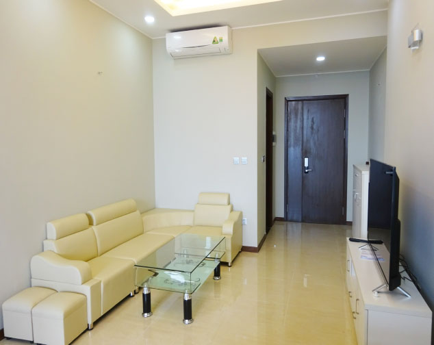 Apartment for rent in high floor of Trang An complex 