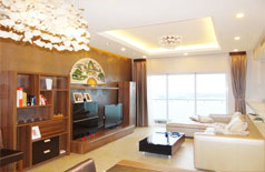 Beautiful apartment for rent in high floor Golden West lake 