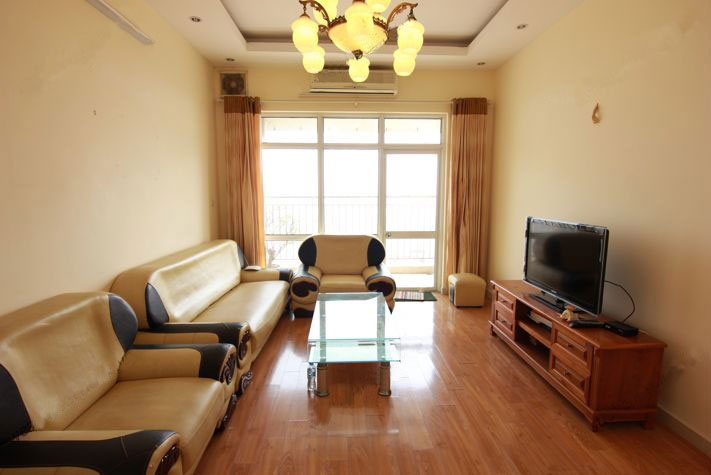 Big apartment for rent in Building 713 Lac Long Quan Hanoi