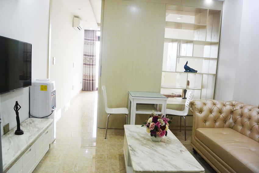 Brand new apartment in Trinh Cong Son for rent 