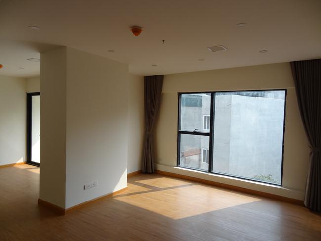 Brand new apartment with 02 bedrooms in Ngoc Khanh Plaza