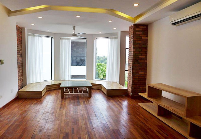 Brand new big apartment for rent in Dang Thai Mai, Tay Ho 