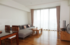 Căn hộ 2 phòng ngủ nội thất hiện đại cho thuê tại chung cư Indochina