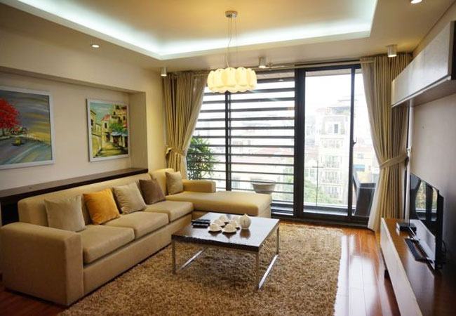 Charming serviced apartment in the highest floor, Truc Bach area