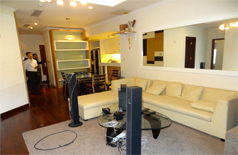 Cho thuê căn hộ 2pn đầy đủ nội thất ở chung cư cao cấp Vincom