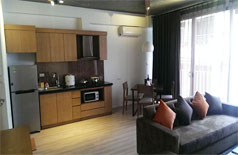 Cho thuê căn hộ dịch vụ mới trên phố Kim Mã, gần khách sạn Daewoo