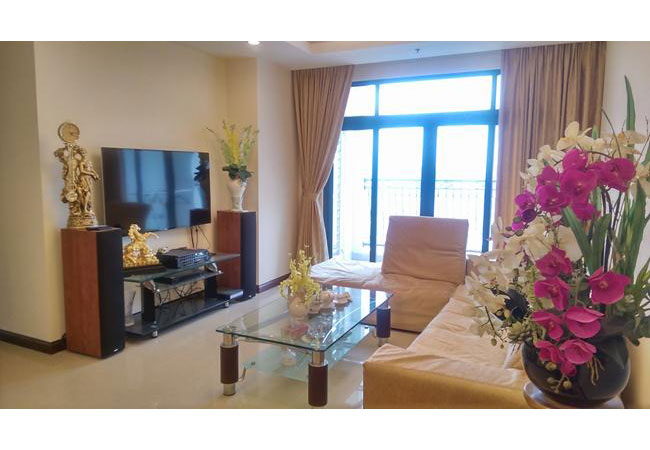 Fully furnished apartment in R4 building, Royal City for rent 