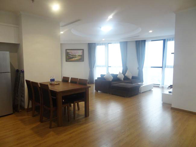 Fully furnished apartment in R6 building, Royal City 