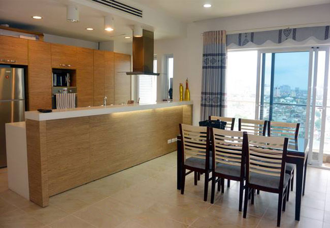 Golden Westlake Hanoi 2 bedroom apartment for rent 