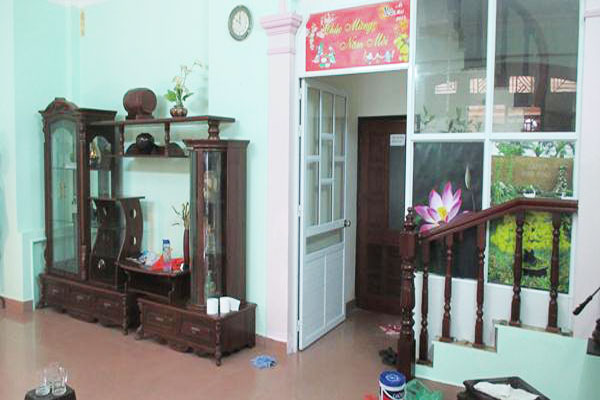 Good house with full furniture in Giang Van Minh, Ba Dinh district 
