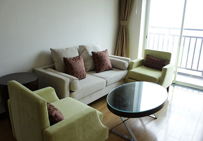 Hoa Binh Green in Buoi street apartment for rent 