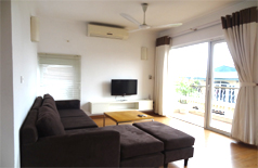 Large apartment for rent in Tay Ho street, Tay Ho district 